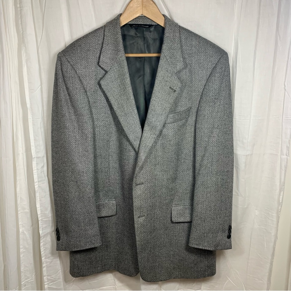 Saks Fifth Avenue Loro Piana Cashmere Herringbone Sport Coat Blazer Charcoal 44R